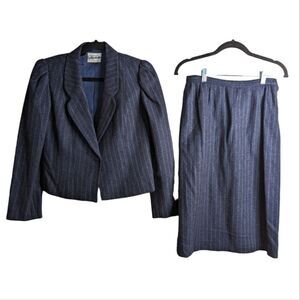 Academia pinstripe classic wool skirt suit vintage teacher sz 8